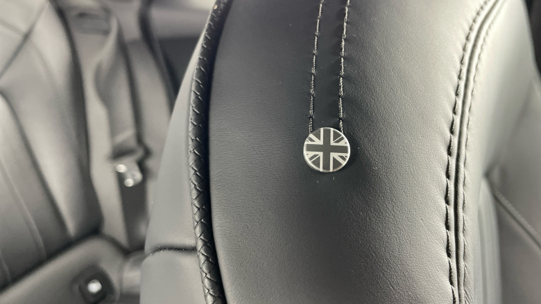 MINI Hatchback 1.5 Cooper Exclusive Premium 5dr Petrol Hatchback